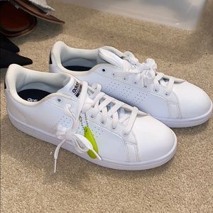 NWT Adidas Neo white sneakers